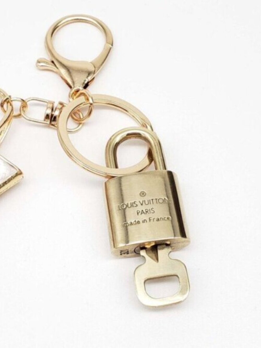 Louis Vuitton Authentic Gold Padlock 🔑 Key + Stylish Unbranded Bag Charm - Picture 6 of 9